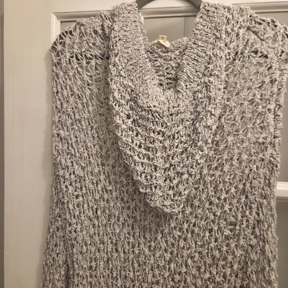 POL Long Sleeve Cream Color Crochet Knit Sweater With Hoodie